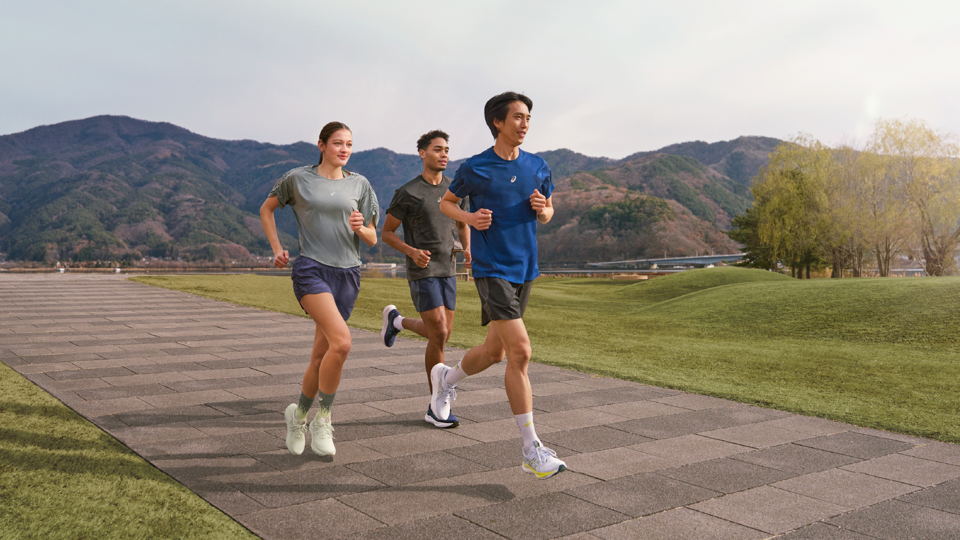 【ASICS亚瑟士】折扣店_比斯特苏州购物村