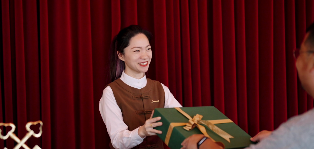 Gift Wrapping